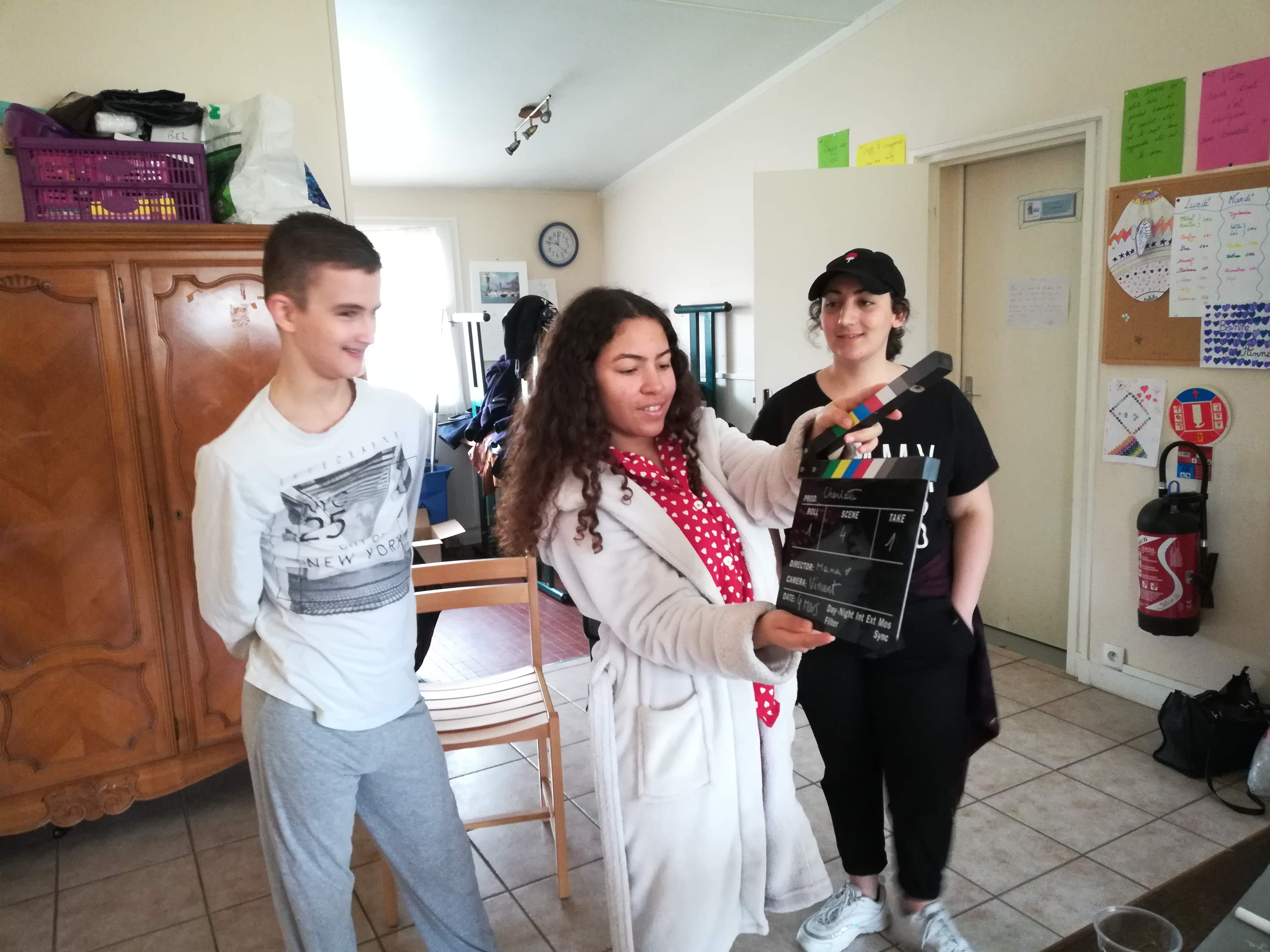 Le Fils Du Pere Noel Est Kidnappé ET SI LE PÈRE NOËL AVAIT ÉTÉ KIDNAPPÉ - ACTION ENFANCE fait son cinéma